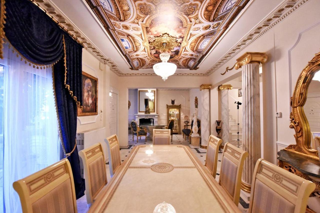 尼亚·蒙达尼亚Royal House公寓 外观 照片